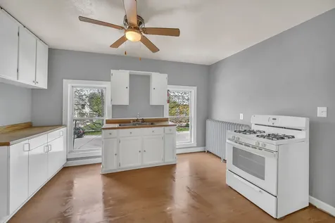 205 Casseday Avenue Joliet IL 60432