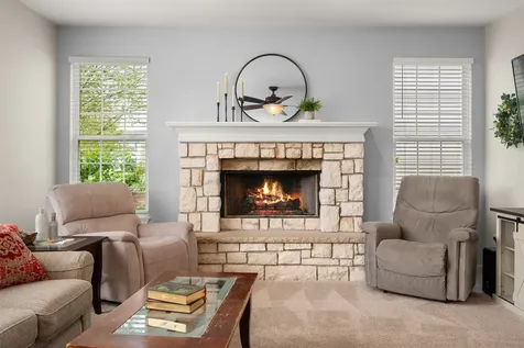 620 Northgate Drive Sycamore IL 60178