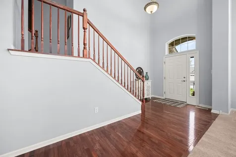 620 Northgate Drive Sycamore IL 60178
