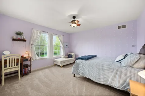 620 Northgate Drive Sycamore IL 60178