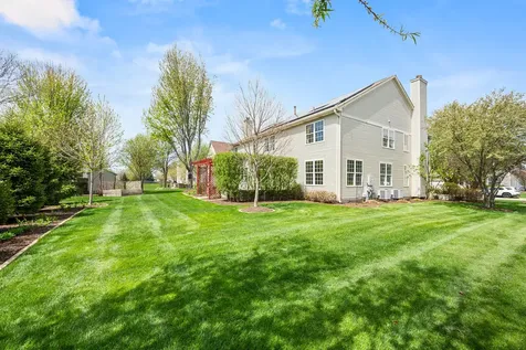 620 Northgate Drive Sycamore IL 60178