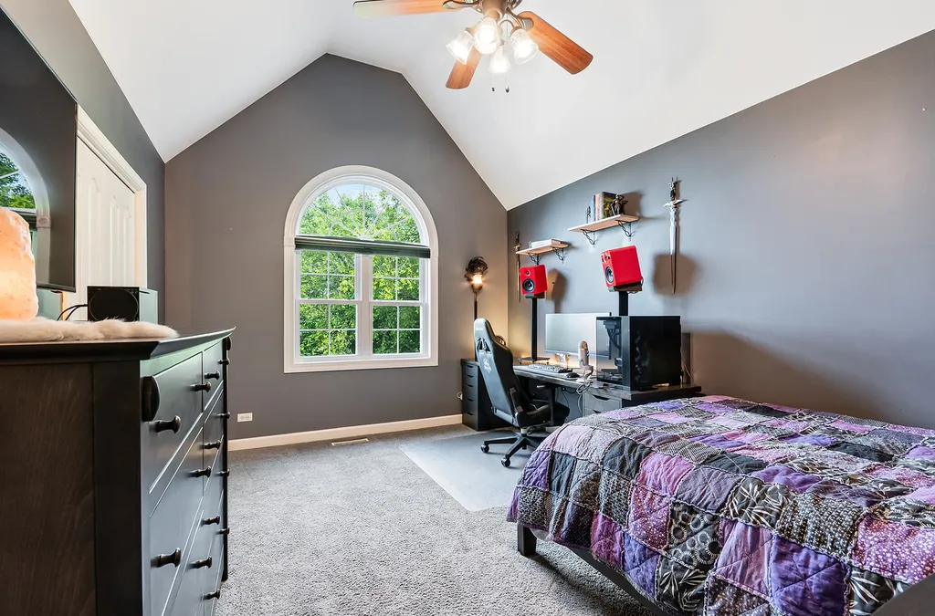 13152 South Vicarage Drive Plainfield IL 60585
