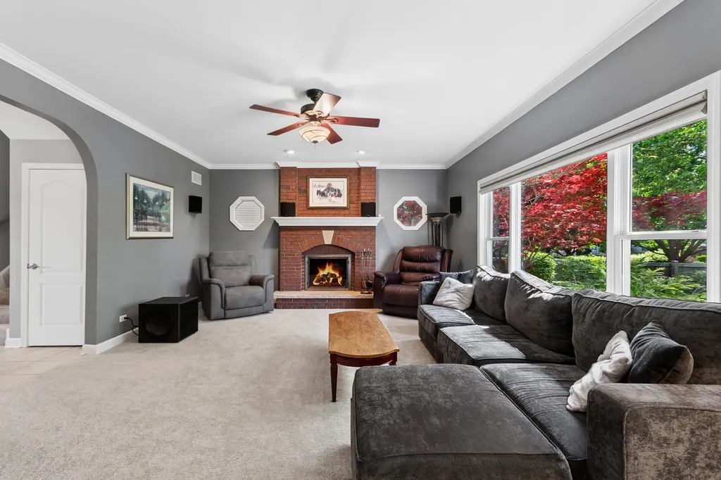 13152 South Vicarage Drive Plainfield IL 60585