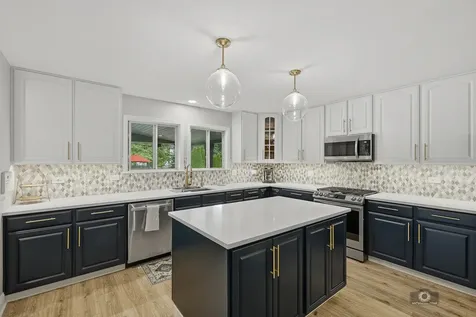 1000 Butterfield Circle E Shorewood IL 60404