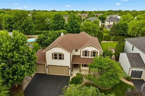 1000 Butterfield Circle E Shorewood IL 60404