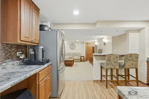 1000 Butterfield Circle E Shorewood IL 60404