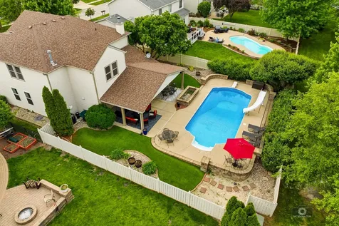 1000 Butterfield Circle E Shorewood IL 60404