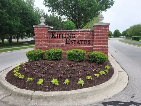 1000 Butterfield Circle E Shorewood IL 60404