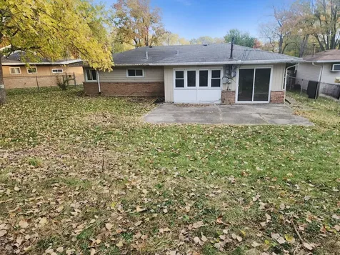 365 Waverly Street Park Forest IL 60466