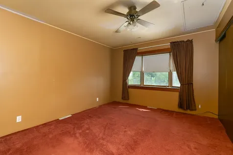 17112 10TH Avenue East Moline IL 61244