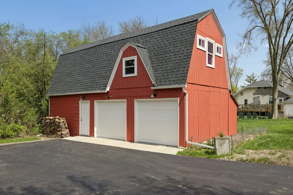 521 South Naperville Road Wheaton IL 60187