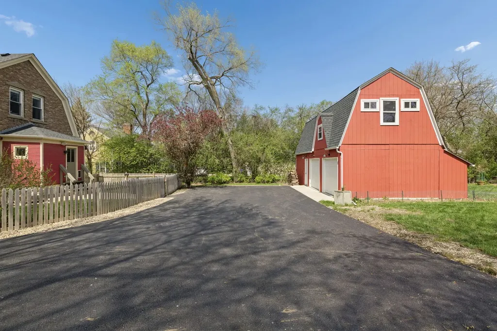 521 South Naperville Road Wheaton IL 60187