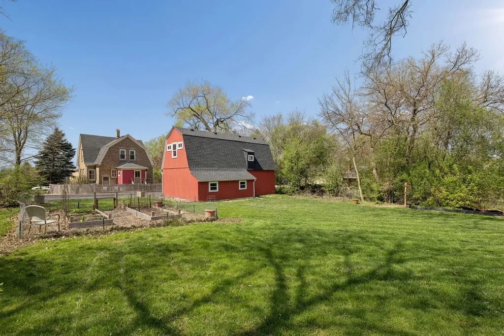 521 South Naperville Road Wheaton IL 60187
