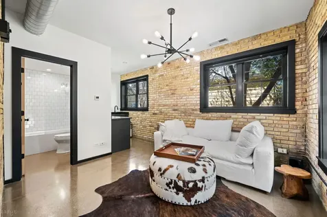 1619 Mcgovern Avenue Highland Park IL 60035
