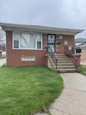 14324 Dante Avenue Dolton IL 60419