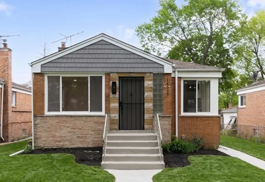 14505 Woodlawn Avenue Dolton IL 60419
