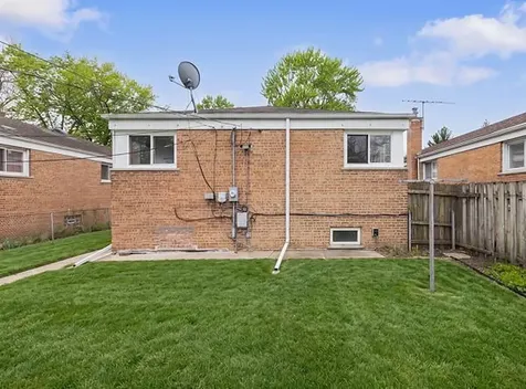 14505 Woodlawn Avenue Dolton IL 60419
