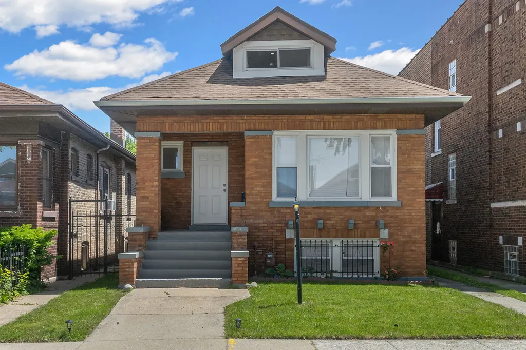 7613 South Hermitage Avenue Chicago IL 60620