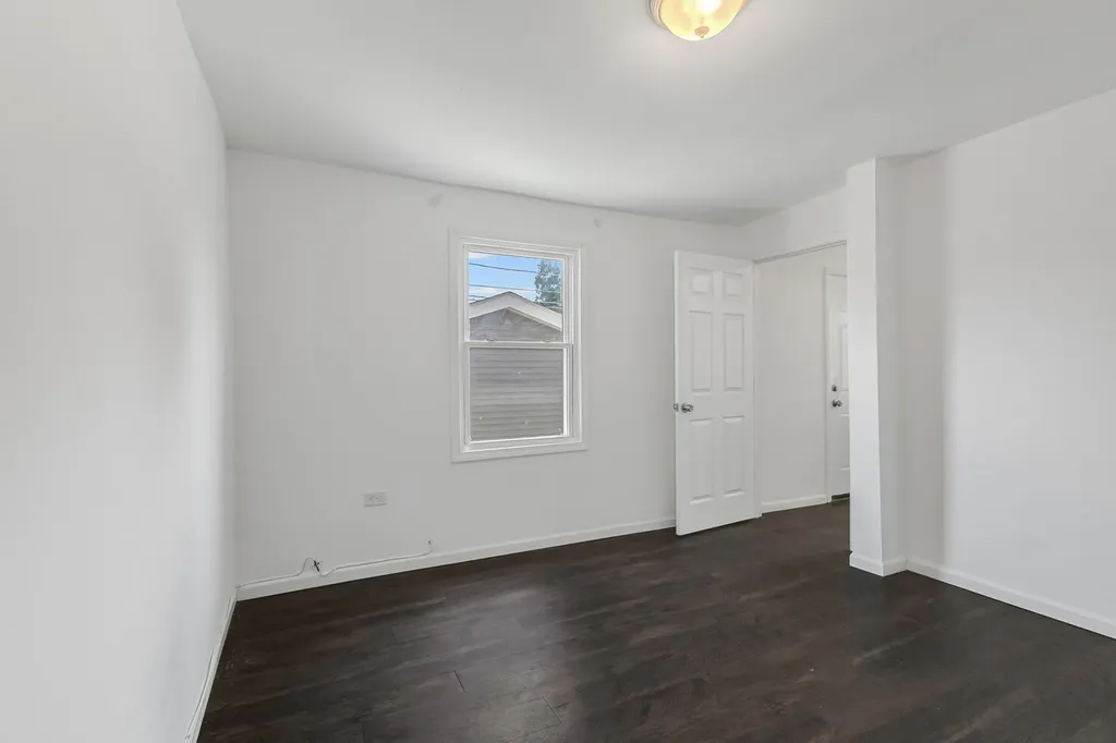 7613 South Hermitage Avenue Chicago IL 60620