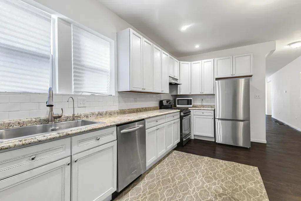 7613 South Hermitage Avenue Chicago IL 60620