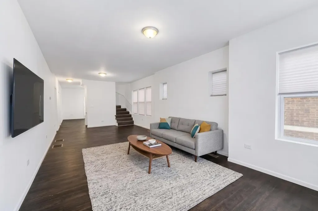 7613 South Hermitage Avenue Chicago IL 60620