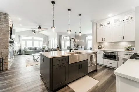 18 Kloe Lane Sycamore IL 60178