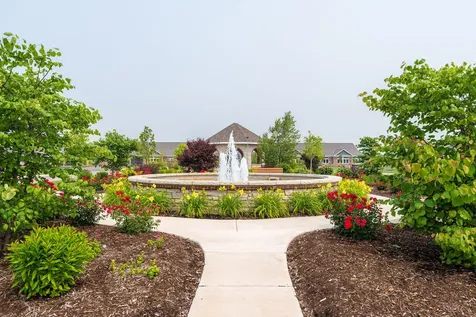 18 Kloe Lane Sycamore IL 60178