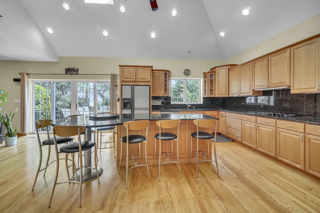 1704 Marguerite Street Park Ridge IL 60068