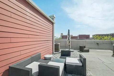 2504 South Calumet Avenue Chicago IL 60616