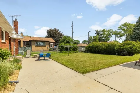 3 Audrey Lane Mount Prospect IL 60056