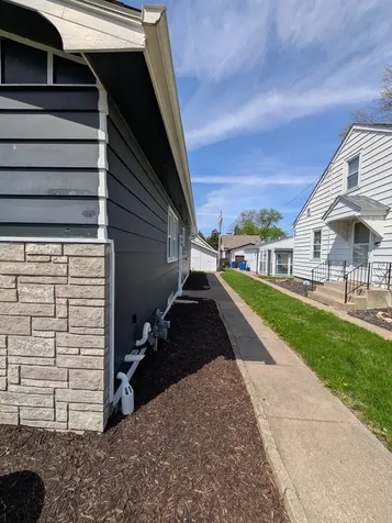 2505 23RD Avenue B Avenue Moline IL 61265