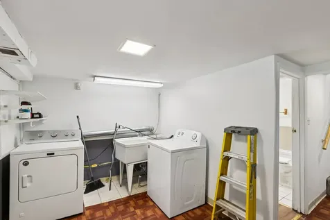 9523 Sayre Avenue Morton Grove IL 60053