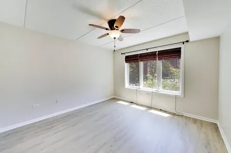 390 South Western Avenue Des Plaines IL 60016