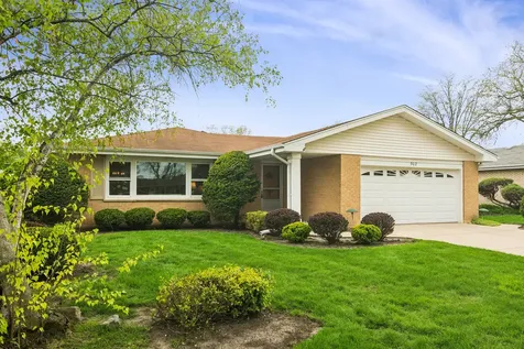 902 South See Gwun Avenue Mount Prospect IL 60056