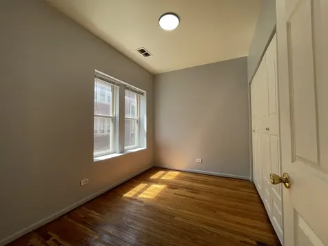 1160 North Harding Avenue Chicago IL 60651