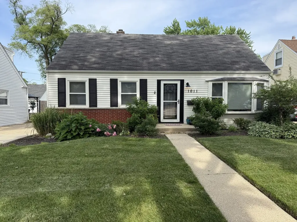 1011 North Haddow Avenue Arlington Heights IL 60004