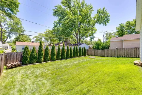 1011 North Haddow Avenue Arlington Heights IL 60004