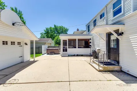 1011 North Haddow Avenue Arlington Heights IL 60004