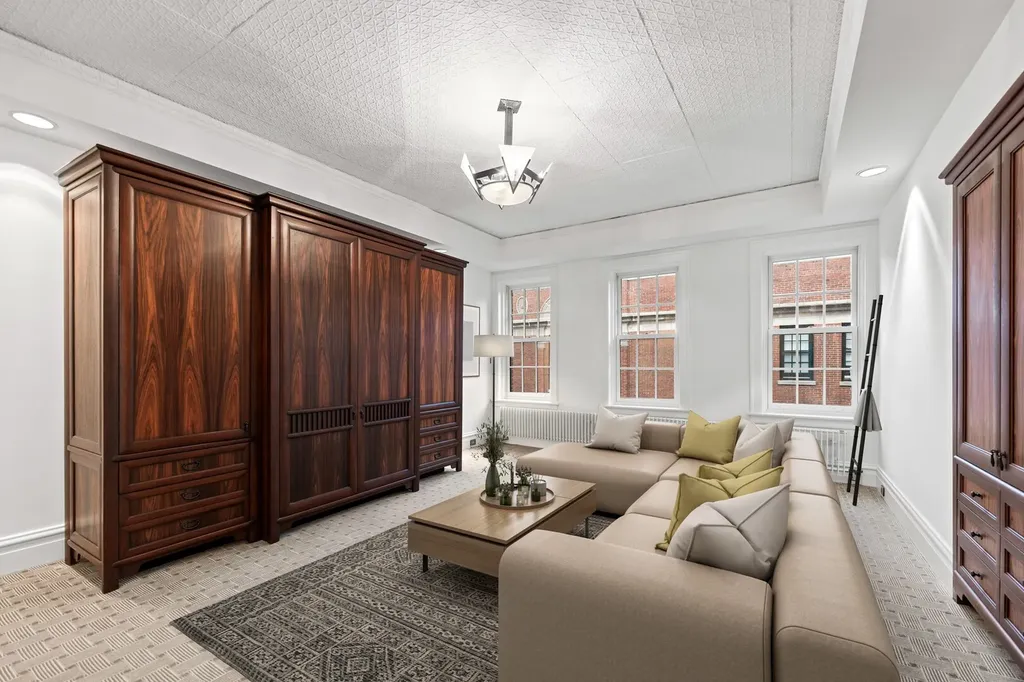 2600 North Lakeview Avenue Chicago IL 60614