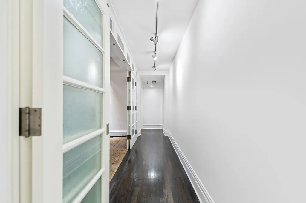 2600 North Lakeview Avenue Chicago IL 60614