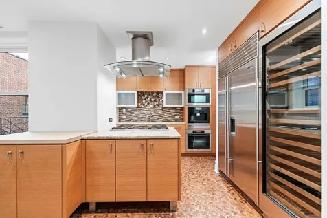 2600 North Lakeview Avenue Chicago IL 60614