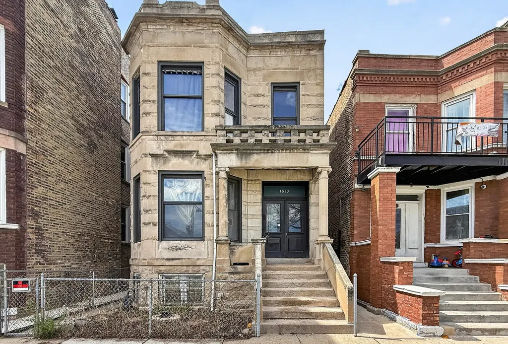 1510 North Harding Avenue Chicago IL 60651