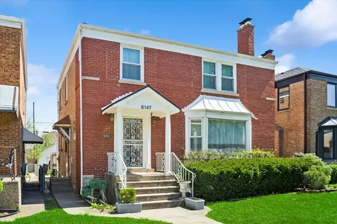 6147 North Central Park Avenue Chicago IL 60659