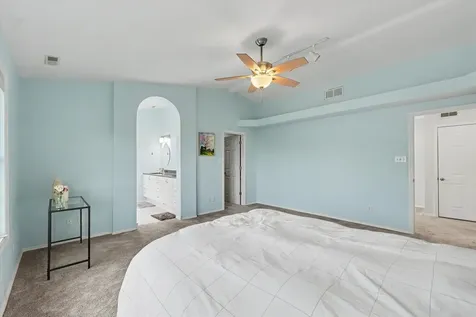 1206 Cobblefield Road Champaign IL 61822