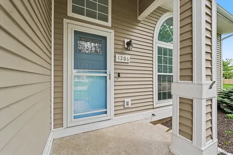 1206 Cobblefield Road Champaign IL 61822