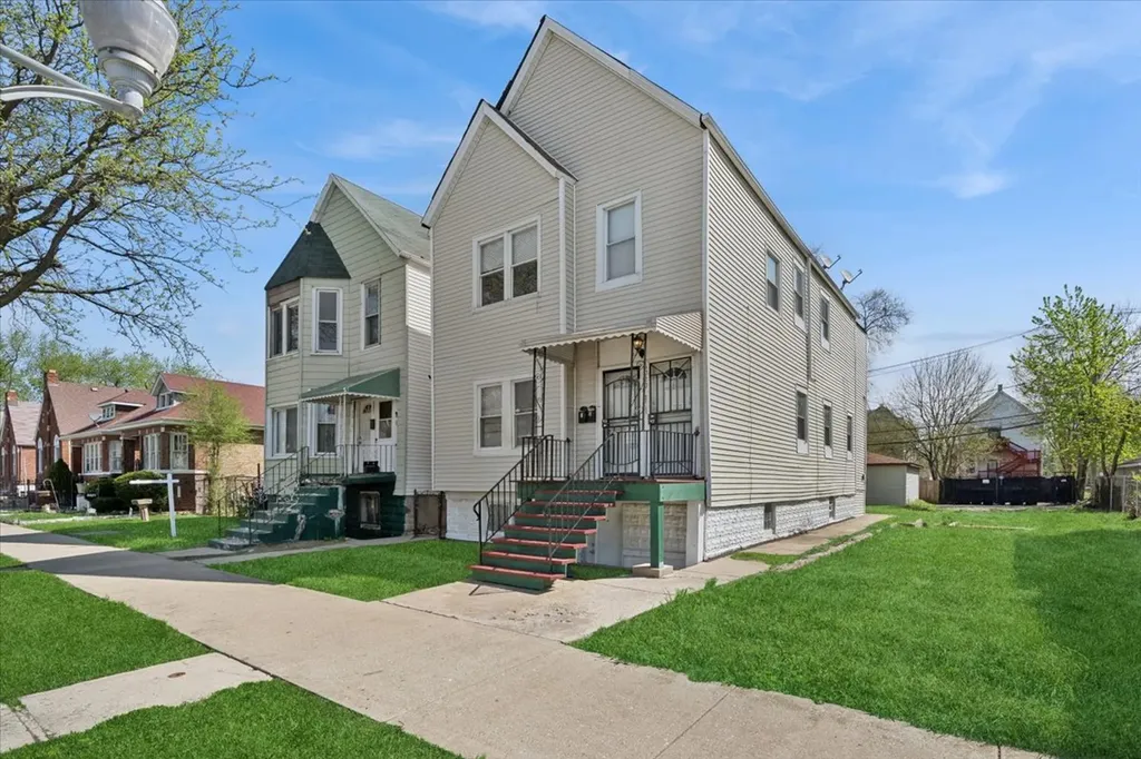 6029 South Loomis Boulevard Chicago IL 60636