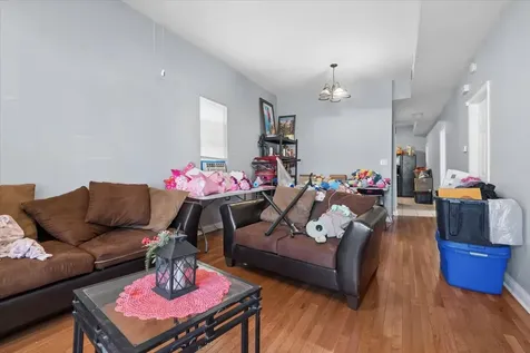 6029 South Loomis Boulevard Chicago IL 60636