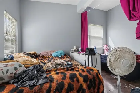 6029 South Loomis Boulevard Chicago IL 60636