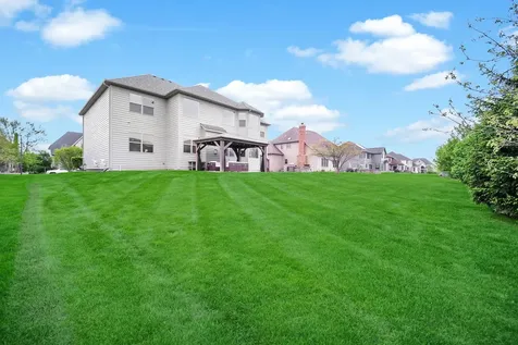 4231 Honey Locust Drive Naperville IL 60564