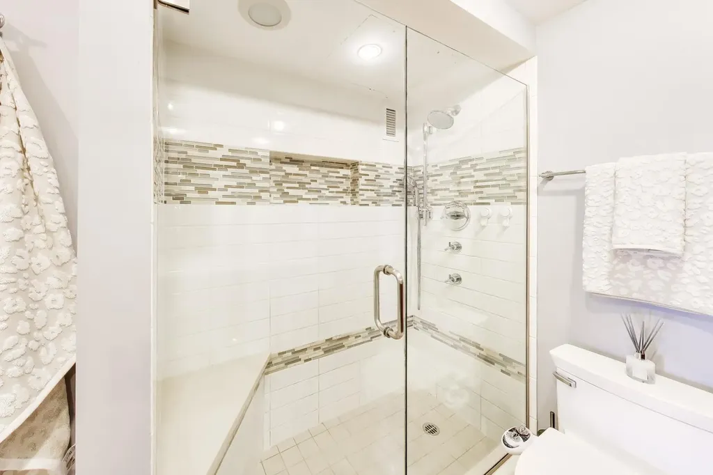 1440 North Lake Shore Drive Chicago IL 60610